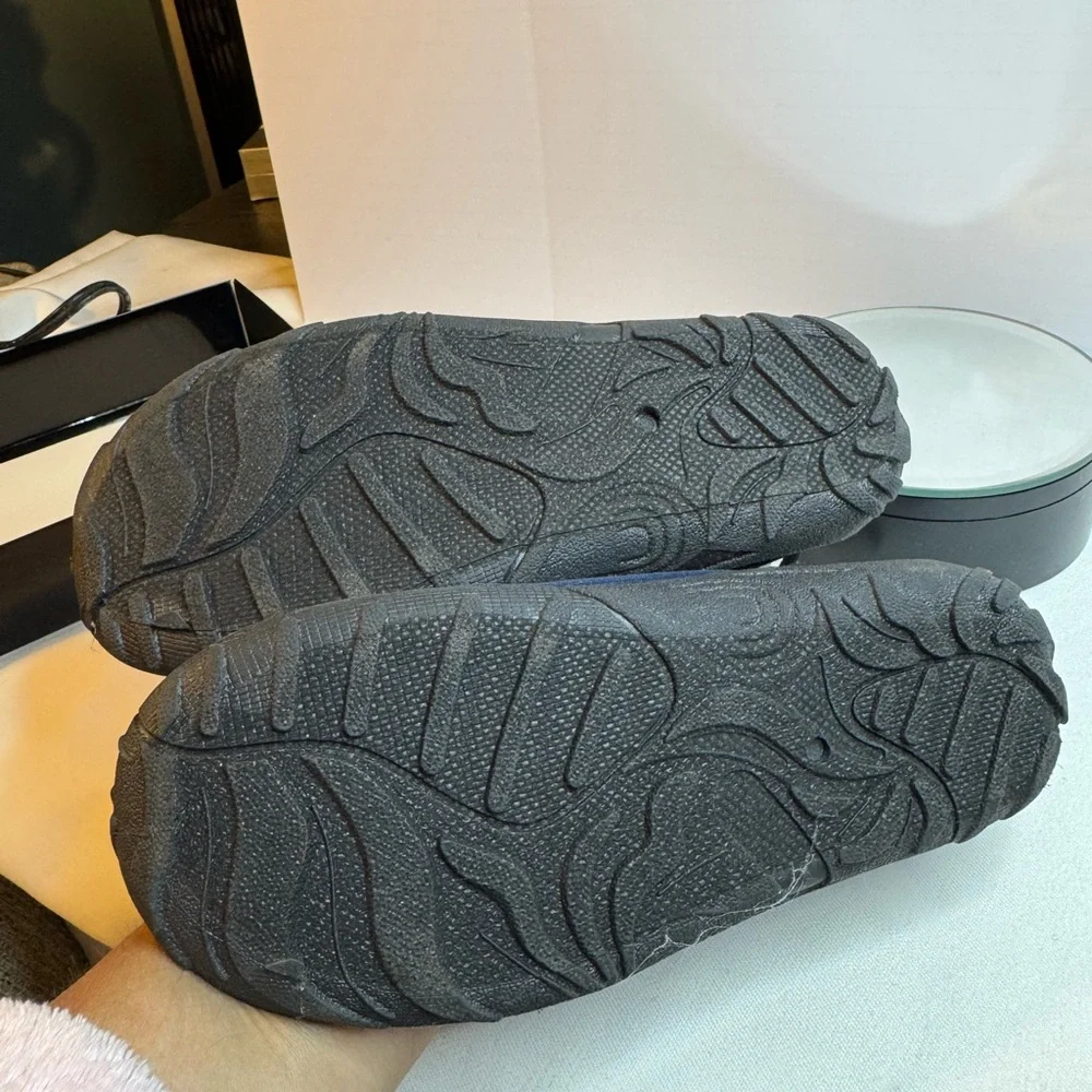 water shoes lifeguard, indoor outdoor use comfort & safety machine washable 13/1